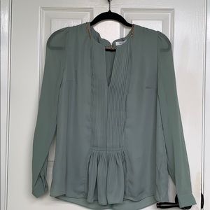 COPY - NEW Reiss blouse neck chain detail size US 6